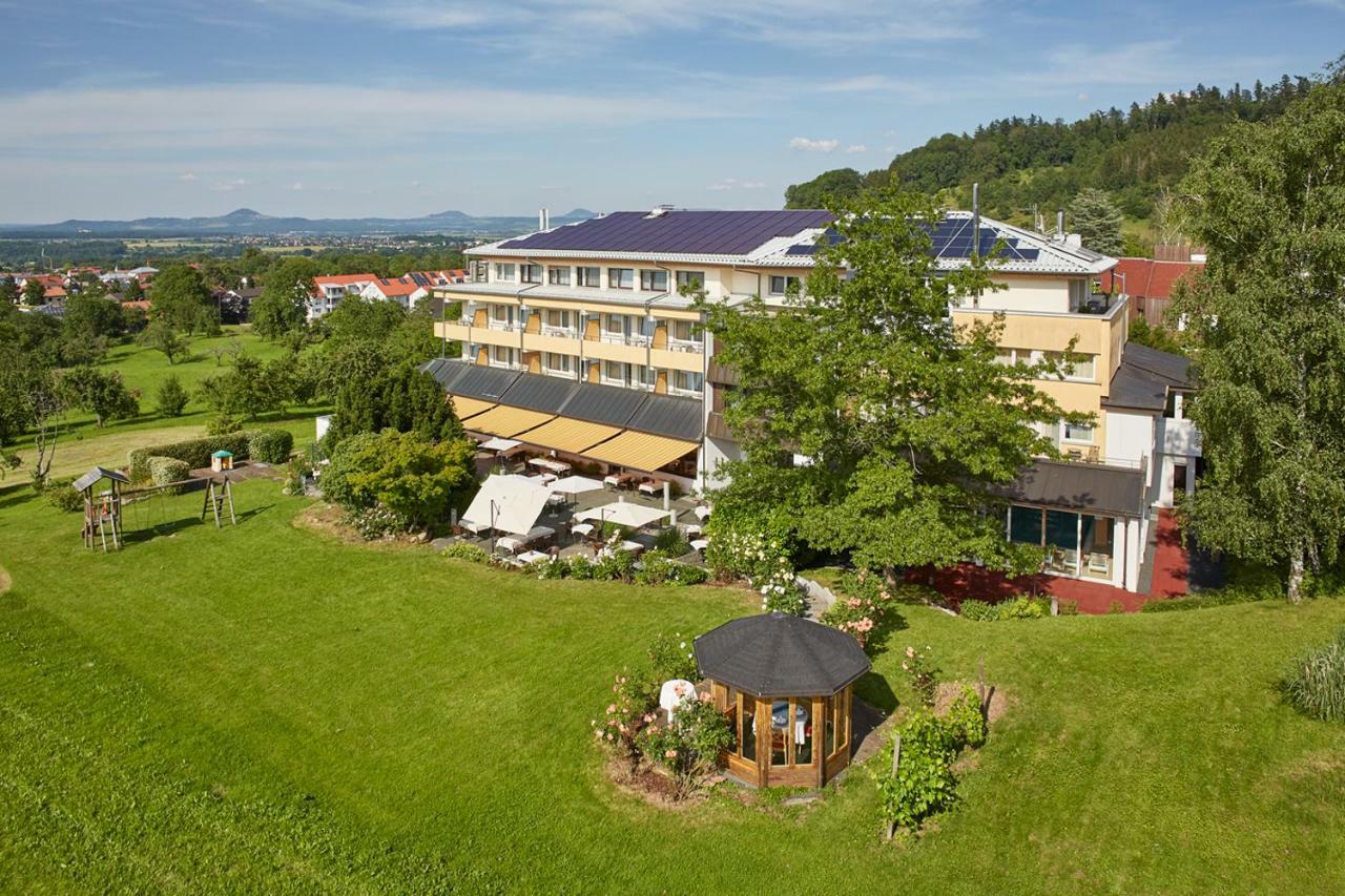 Badhotel Restaurant Stauferland Bad Boll Exterior photo